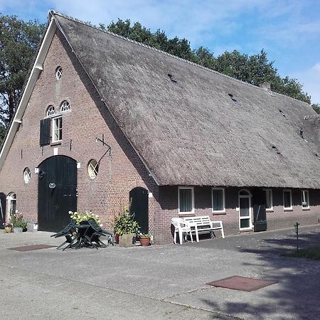 HeetenBoerderij De Aarninkアパートメント エクステリア 写真